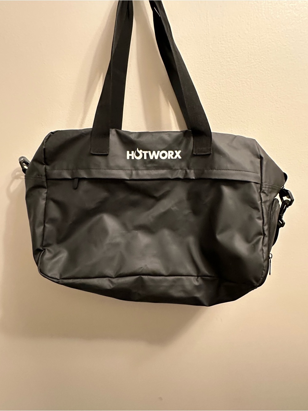 Hotworx Black Men's Duffel Tote with Shoulder Strap